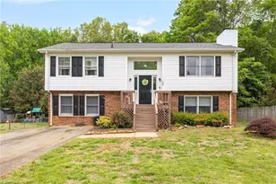 306 Cypress Dr, Reidsville, NC 27320 - Photo 8