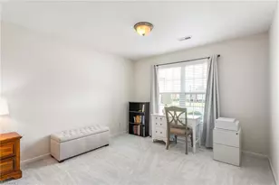 1422 Normandy Dr, Burlington, NC 27215 - Photo 10