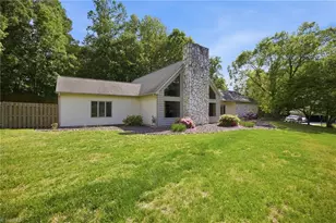 6000 Aaron Pl Ln, Kernersville, NC 27284 - Photo 34