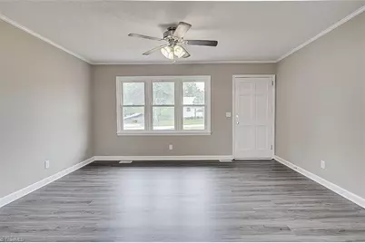 207 E Academy Street, Randleman, NC 27317 - Photo 6
