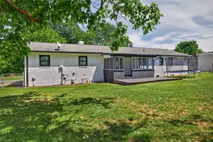 166 Roberts Rd, Eden, NC 27288 - Photo 34
