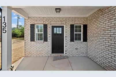 135 Glasmere Court, Winston-Salem, NC 27101 - Photo 8