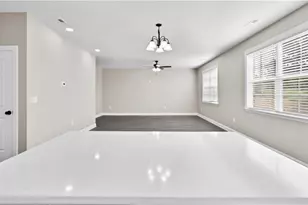 135 Glasmere Ct, Winston-Salem, NC 27101 - Photo 18