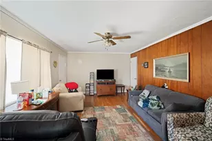 1056 Hasty School Rd, Thomasville, NC 27360 - Photo 46