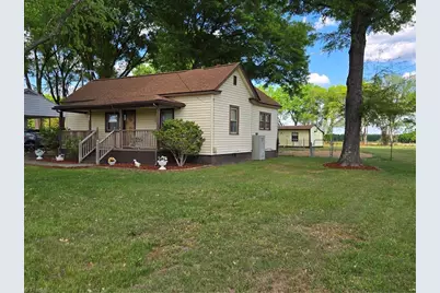 502 Cascade Avenue, Eden, NC 27288 - Photo 2