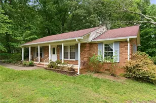 2004 Kello Dr, Greensboro, NC 27455 - Photo 38