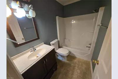 15 Collwood Court, Greensboro, NC 27409 - Photo 10