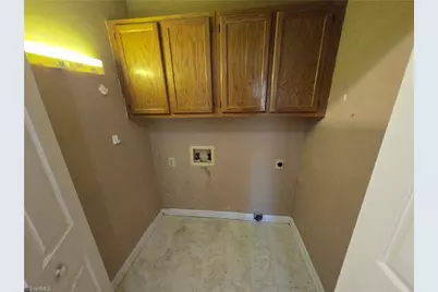 15 Collwood Court, Greensboro, NC 27409 - Photo 10