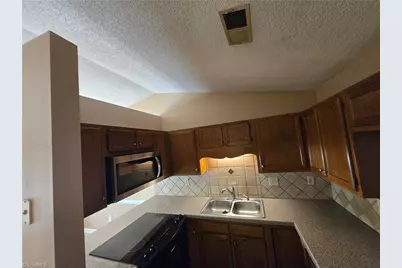 15 Collwood Court, Greensboro, NC 27409 - Photo 6