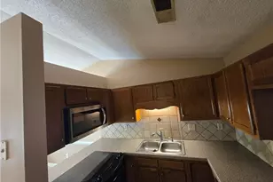 15 Collwood Ct, Greensboro, NC 27409 - Photo 6
