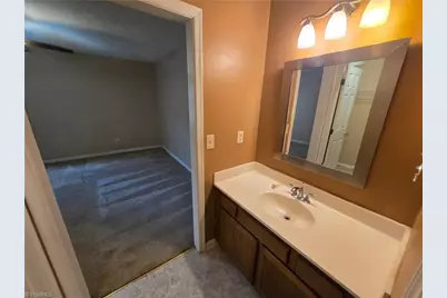 15 Collwood Court, Greensboro, NC 27409 - Photo 30