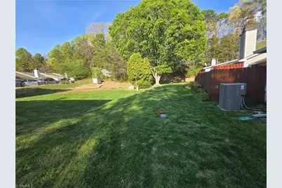 15 Collwood Court, Greensboro, NC 27409 - Photo 40