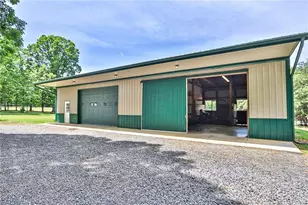 4844 St Paul Church Rd, Hamptonville, NC 27020 - Photo 2