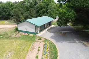 4844 St Paul Church Rd, Hamptonville, NC 27020 - Photo 44