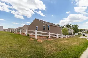 3701 Waterford Oak Trl, High Point, NC 27265 - Photo 20