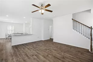 3701 Village Springs Dr, High Point, NC 27265 - Photo 12