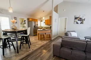 2708 Grimsley St, Greensboro, NC 27403 - Photo 12
