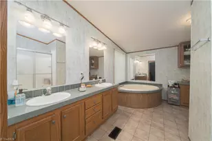 5925 Bob's Lake Rd, Hamptonville, NC 27020 - Photo 20