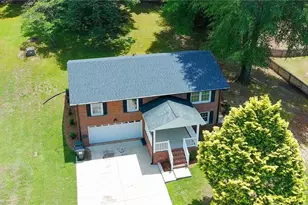 117 Kingswood Place Dr, Walnut Cove, NC 27052 - Photo 4