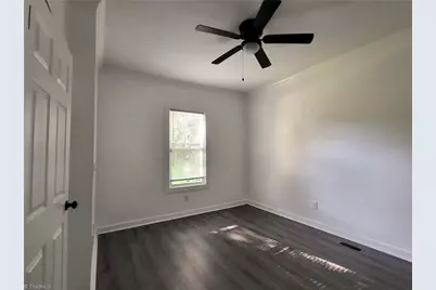 1016 Caldwell Street, Greensboro, NC 27406 - Photo 32