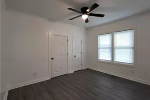 1016 Caldwell St, Greensboro, NC 27406 - Photo 12