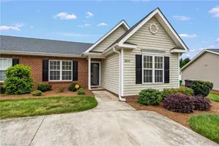 3670 Rock Meadow Cir, High Point, NC 27265 - Photo 4