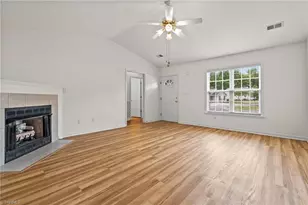 3670 Rock Meadow Cir, High Point, NC 27265 - Photo 10