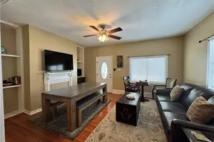 2012 E Green Dr, High Point, NC 27260 - Photo 4