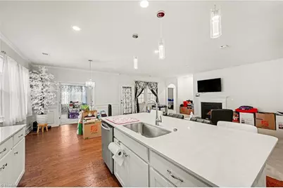 14204 Southbridge Forest Drive, Charlotte, NC 28273 - Photo 8