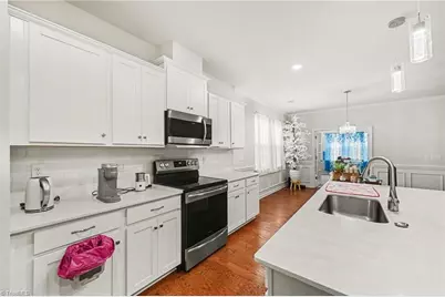14204 Southbridge Forest Drive, Charlotte, NC 28273 - Photo 6