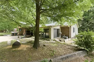 2007 Sunnybrook Dr, Burlington, NC 27215 - Photo 38