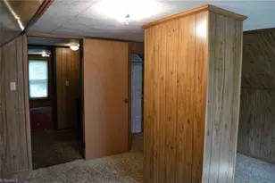 183 E Aiken Rd, Eden, NC 27288 - Photo 36