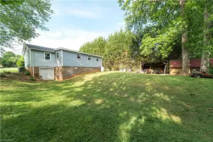 402 Williams St, Boonville, NC 27011 - Photo 24