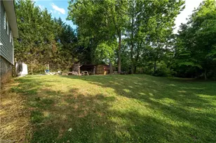 402 Williams St, Boonville, NC 27011 - Photo 22