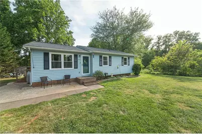 402 Williams Street, Boonville, NC 27011 - Photo 2