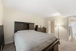 1514 Benjamin Pkwy, Greensboro, NC 27408 - Photo 16