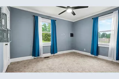 2442 Hoskins Road, Burlington, NC 27215 - Photo 16