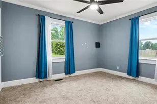 2442 Hoskins Rd, Burlington, NC 27215 - Photo 16