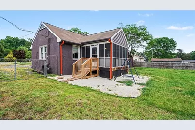 2442 Hoskins Road, Burlington, NC 27215 - Photo 24