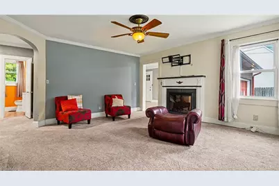 2442 Hoskins Road, Burlington, NC 27215 - Photo 4
