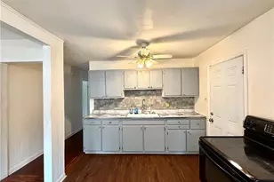 3615 Euclid St, Greensboro, NC 27407 - Photo 4