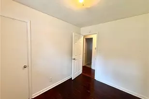 3615 Euclid St, Greensboro, NC 27407 - Photo 8