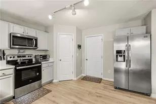 830 Leach Ave, Thomasville, NC 27360 - Photo 14