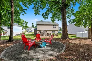 830 Leach Ave, Thomasville, NC 27360 - Photo 26