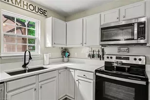 830 Leach Ave, Thomasville, NC 27360 - Photo 12