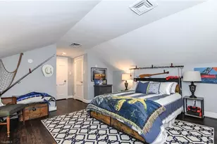 2320 Danbury Rd, Greensboro, NC 27408 - Photo 38