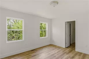 418 Bristol St, Lexington, NC 27292 - Photo 18