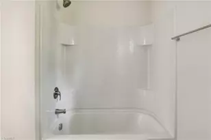 418 Bristol St, Lexington, NC 27292 - Photo 22