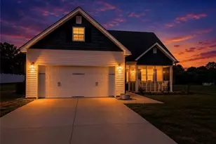 729 Deadmon Rd, Mocksville, NC 27028 - Photo 2