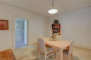 1518 Cloverdale Ave, Winston-Salem, NC 27104 - Photo 18